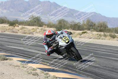 media/Dec-04-2025-Racers Edge (Thu) [[5ebc9f124d]]/3-B Group/3-Session 2 (Turn 7 Inside)/